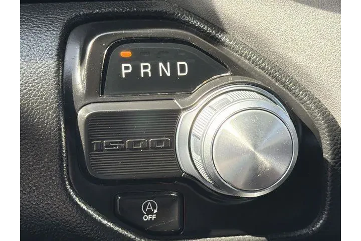 $29731 : Ram 1500 2024 4x2 Laramie 4d image 7