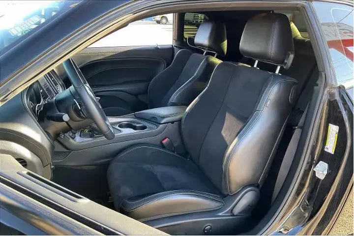 $37350 : Dodge Challenger 2023 R/T 2d image 7