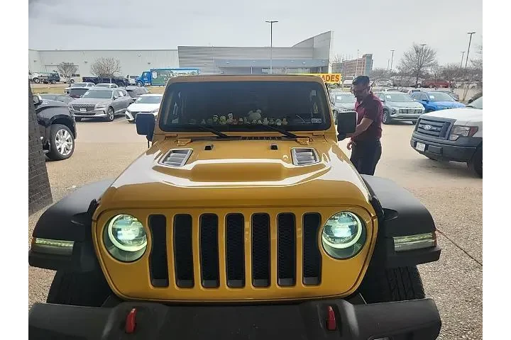 $27417 : Jeep Wrangler Unlimited 2020 image 2