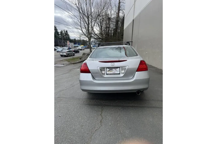 $5999 : 2007 Accord LX image 4