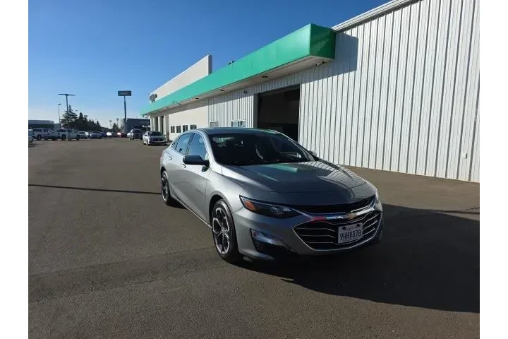 $17500 : Chevrolet Malibu 2023 LT 4dr image 1