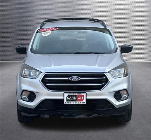 $13384 : 2017 Escape SE image 2