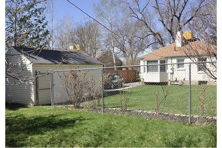 $1580 : HOUSE FOR RENT IN SALT LAKE image 6