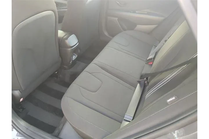 $19700 : Hyundai ELANTRA 2025 SEL Spo image 9