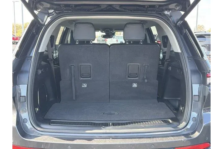 $31500 : Jeep Grand Cherokee L 2022 4 image 4