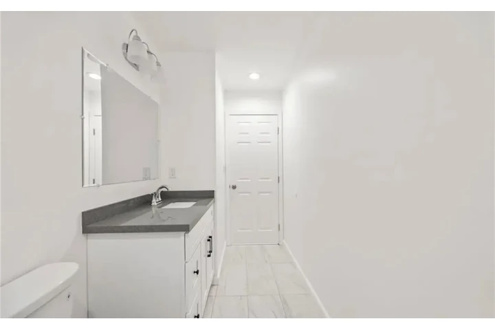 $2500 : 3Bed/2Bat Home in Los Angeles image 6