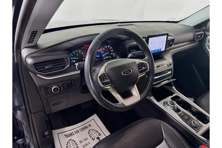 $29250 : Ford Explorer 2023 AWD XLT 4 image 9