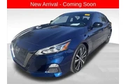 $12787 : Nissan Altima 2020 2.5 SR 4d thumbnail
