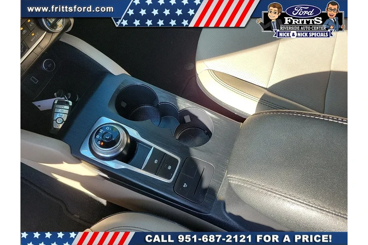 $13655 : Ford Escape Hybrid 2020 SE S image 8
