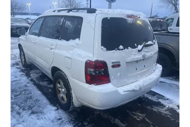 $6000 : Toyota Highlander 2005 Fwd 4 image 7