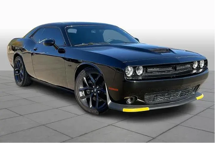 $37350 : Dodge Challenger 2023 R/T 2d image 2