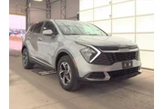 $19793 : Kia Sportage 2023 AWD LX 4dr thumbnail