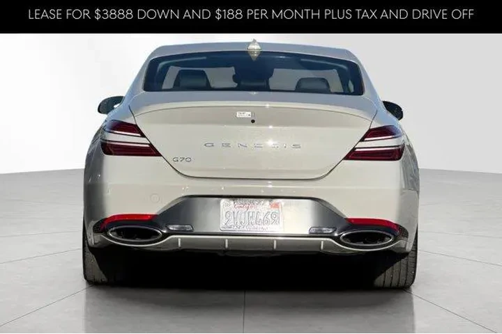 $38604 : Genesis G70 2026 2.5T Standa image 6