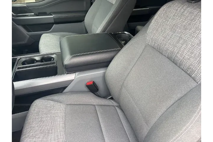 $38490 : Ford F-150 2022 4x4 XLT 4dr image 10