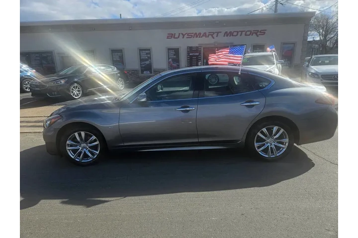 $999 : 2017 INFINITI Q70 3.7 image 2