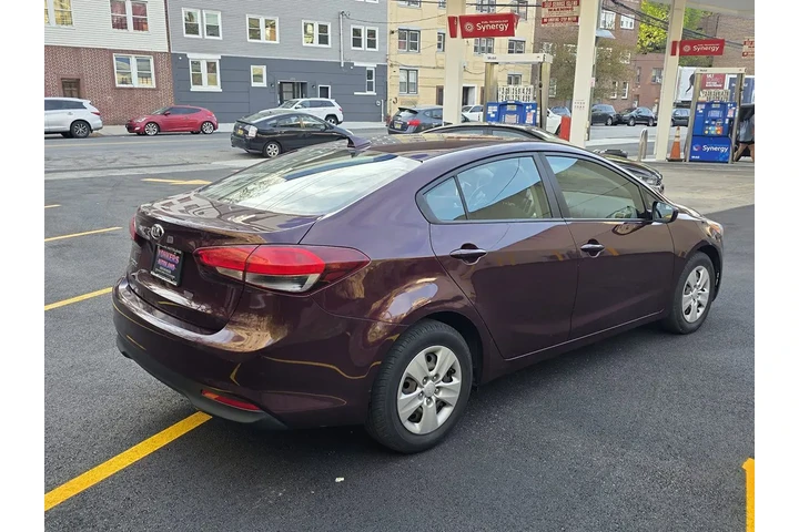 $10995 : 2018 Forte LX image 5