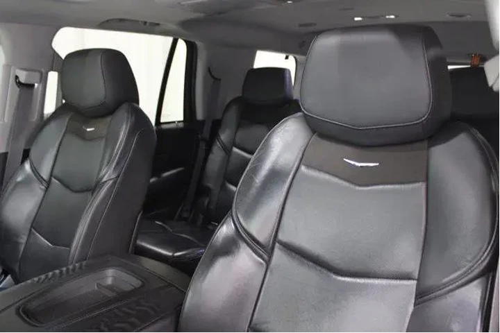 $15982 : Cadillac Escalade 2015 4x4 L image 4