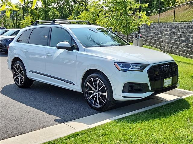 $45495 : 2022 Audi Q7 55 Premium Plus image 10