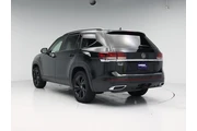 $27998 : Volkswagen Atlas 2021 V6 SE thumbnail