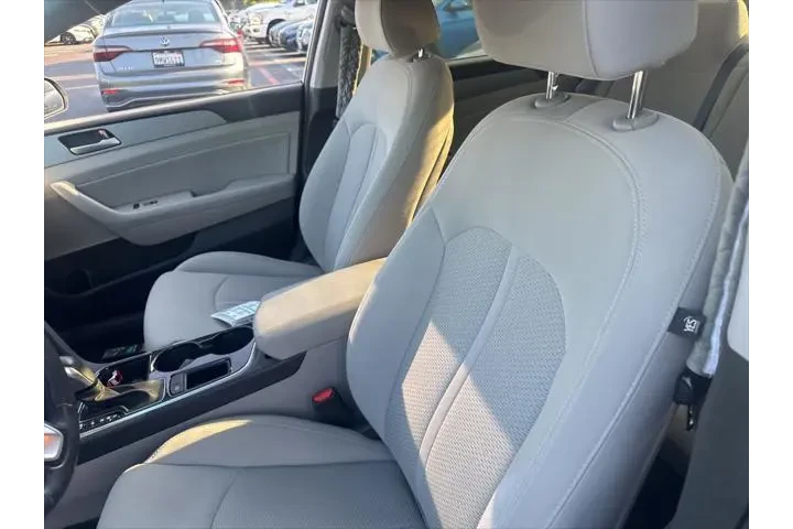 $13998 : Hyundai SONATA 2019 SEL 4dr image 8