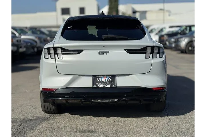 $30995 : Ford Mustang Mach-E 2022 AWD image 9