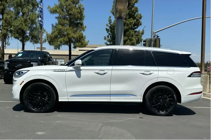 $39286 : Lincoln Aviator 2022 AWD Res image 6