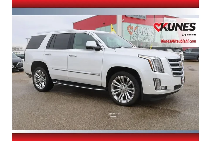 $22977 : Cadillac Escalade 2017 4x4 P image 1