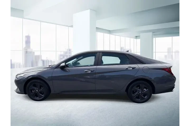 $17888 : Hyundai ELANTRA 2023 SEL 4dr image 2