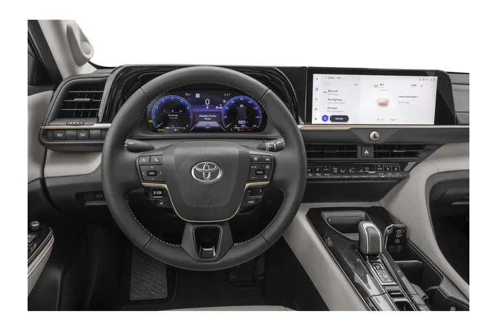 $47990 : 2026 Crown Limited image 4