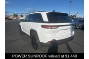 $27995 : Jeep Grand Cherokee 2023 thumbnail