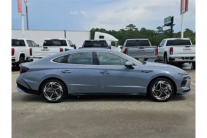 $32265 : Hyundai SONATA 2024 SEL 4dr image 4