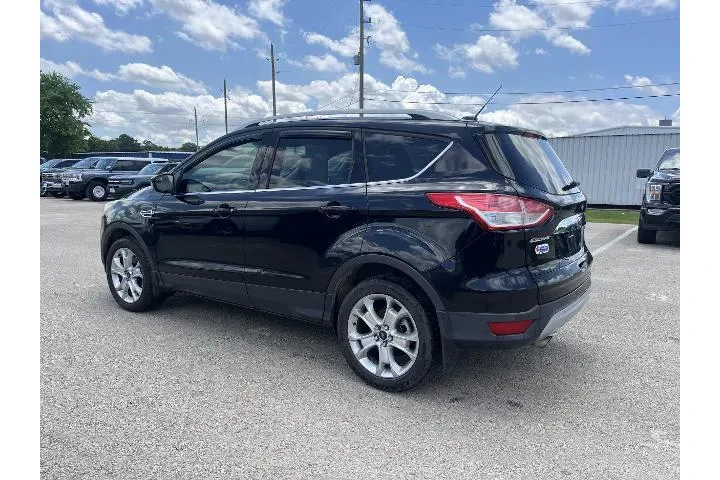 $6981 : Ford Escape 2016 Titanium 4d image 3