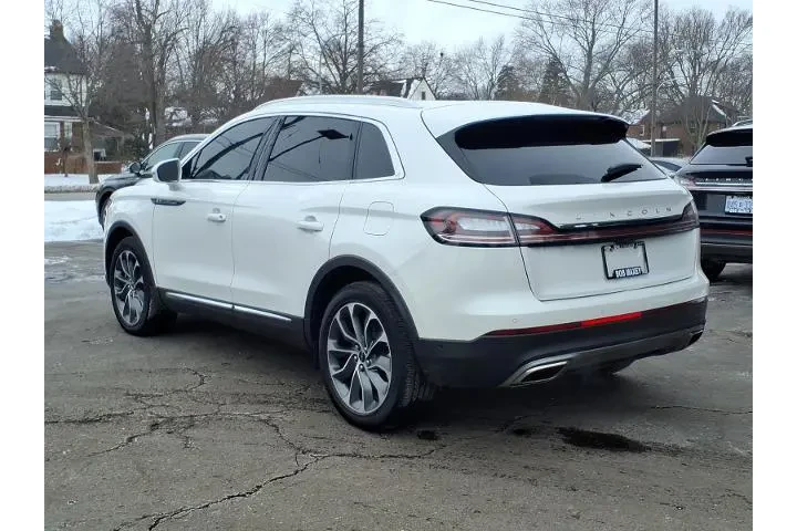 $39995 : Lincoln Nautilus 2023 AWD Re image 6