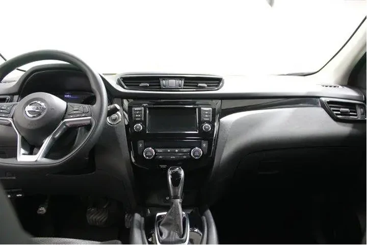 $15986 : Nissan Rogue Sport 2019 image 2