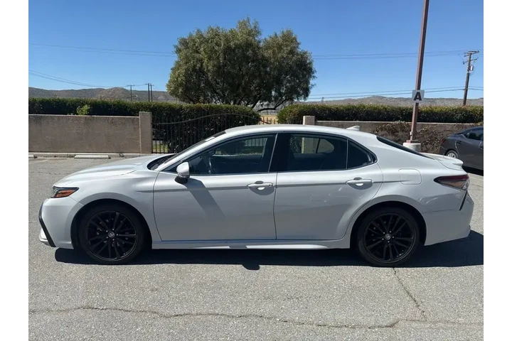 $26998 : Toyota Camry 2024 XSE 4dr Se image 5