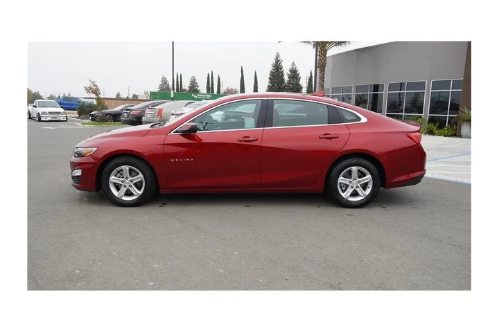 $18984 : 2024 Malibu LT image 8