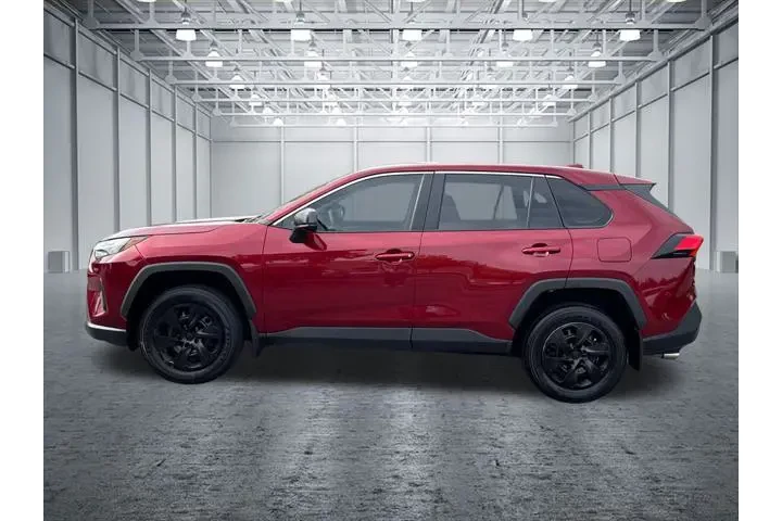 $28669 : Toyota RAV4 2025 LE 4dr SUV image 4