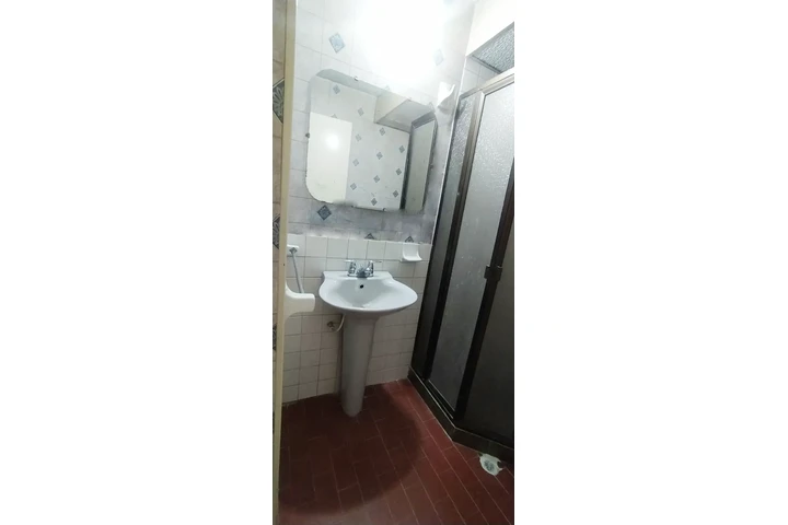 $600000 : Arriendo habitación amoblada image 8