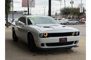 $18999 : 2018 Challenger SXT thumbnail