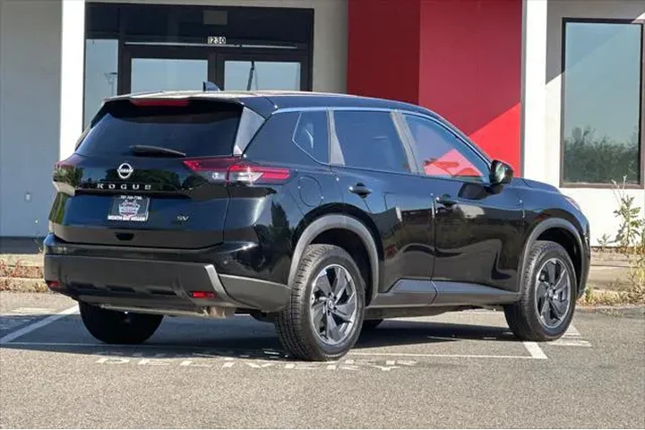 $21990 : Nissan Rogue 2024 SV 4dr Cro image 4