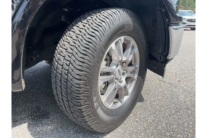 $34639 : Ford F-150 2018 4x4 King Ran image 2