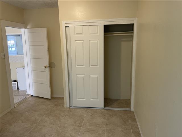 $2195 : 2 bedroom, Los Angeles, image 3