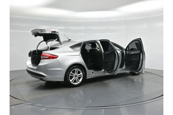 $6500 : Ford Fusion Hybrid 2018 SE 4 image 5