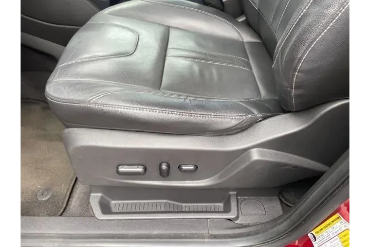 $9992 : Ford Escape 2013 Titanium 4d image 8