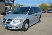 $2899 : 2003 Grand Caravan SE thumbnail