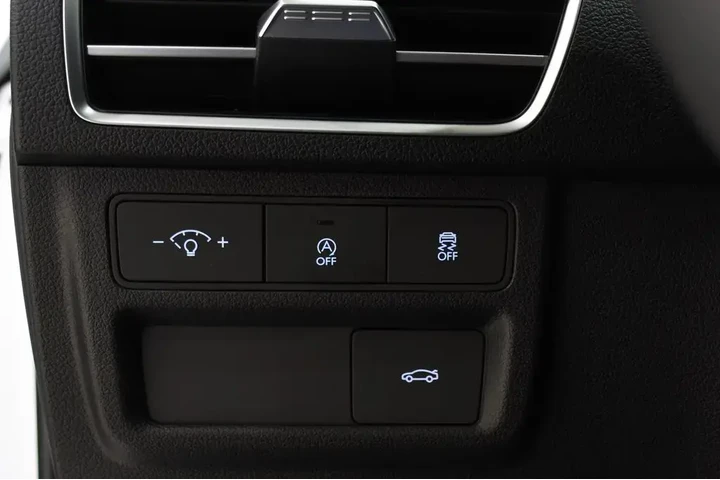 $25000 : Hyundai SONATA 2025 SE 4dr S image 9