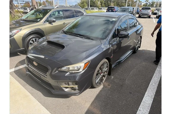 $17992 : Subaru WRX 2017 AWD Limited image 1