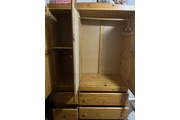 $85 : Muebles para ropa con espejo thumbnail