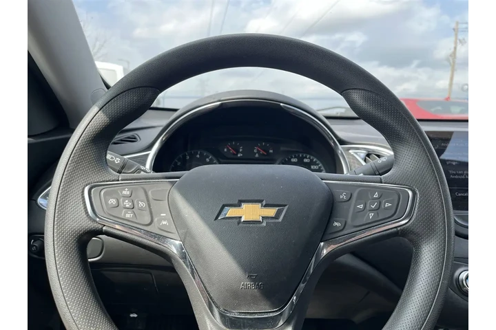 $18995 : 2021 Malibu LT image 10