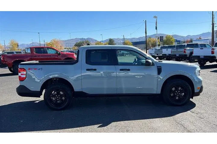 $31984 : Ford Maverick 2023 AWD XLT 4 image 4